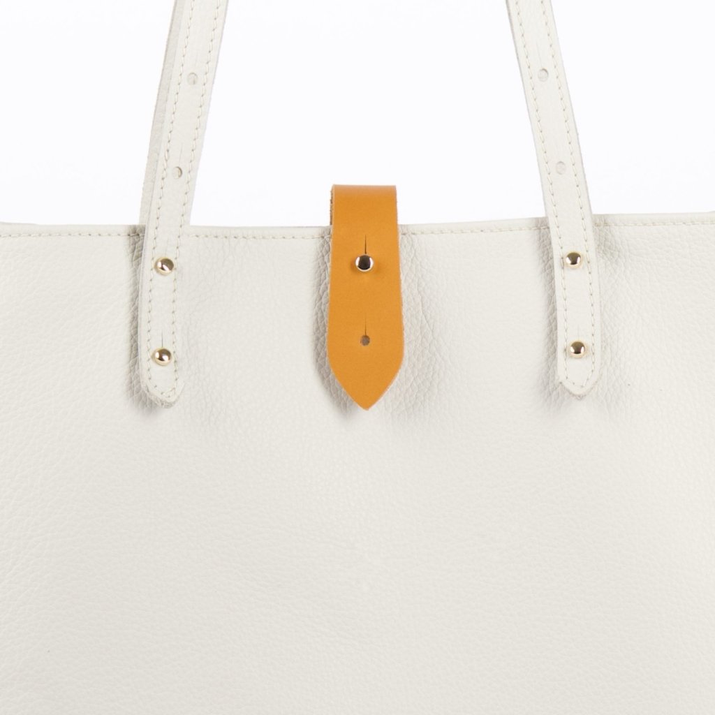 Oberon Design Sonoma Tote with Pacific Leather in Fog, detailed closure shot