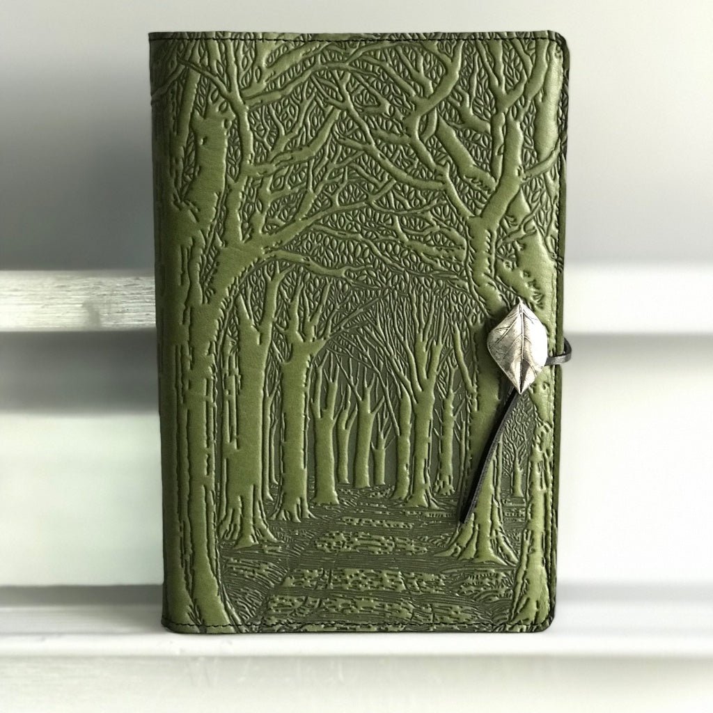 Avenue of Trees | Oberon Design