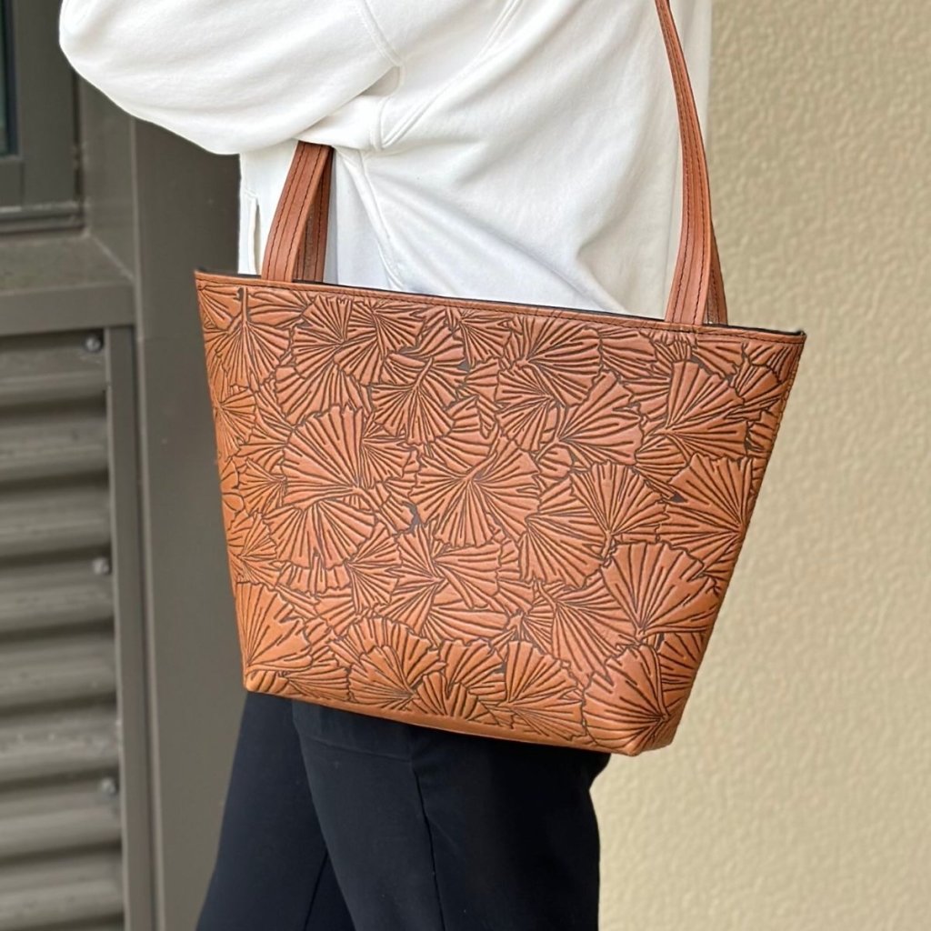 The Classic Tote Leather Handbag - Oberon Design