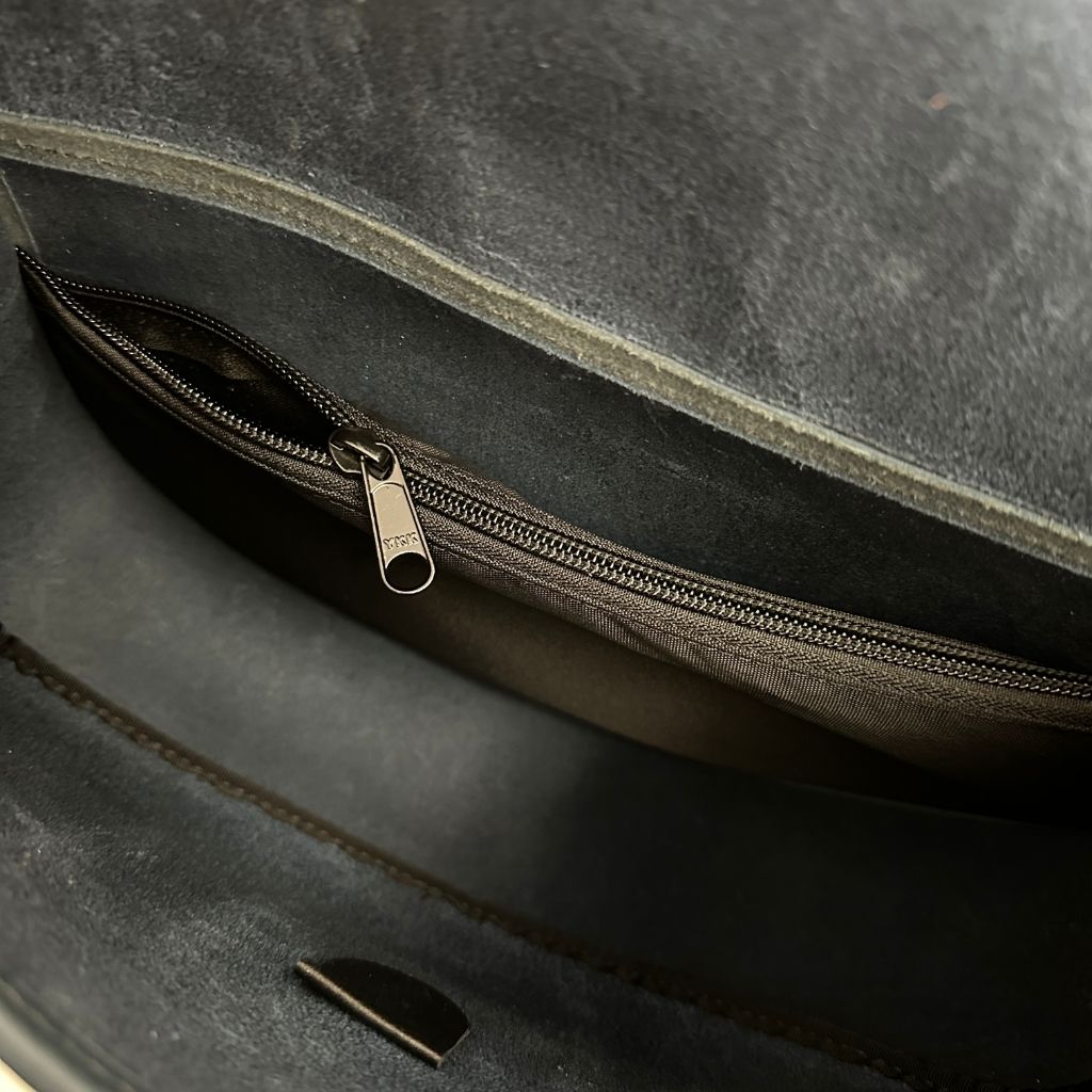 Leather handbag, Olivia interior with pocket