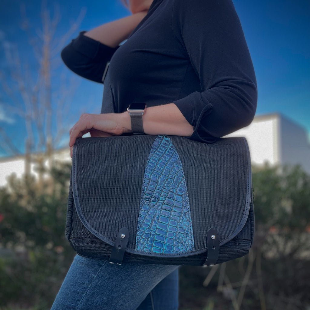 Slimline messenger bag by Oberon Design