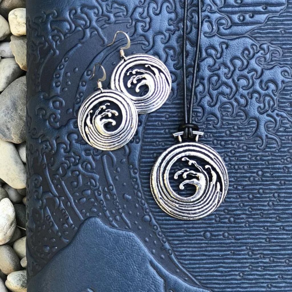 Wave Jewelry Set With Journal 